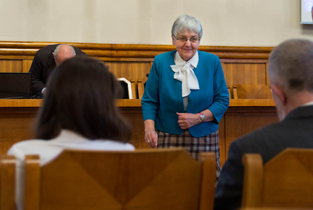 prof. Ewa Zastawniak-Birkenmajer