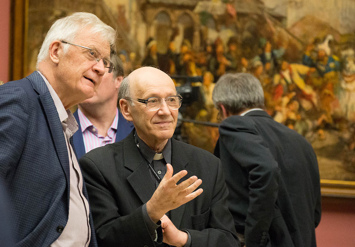 Micha� Heller