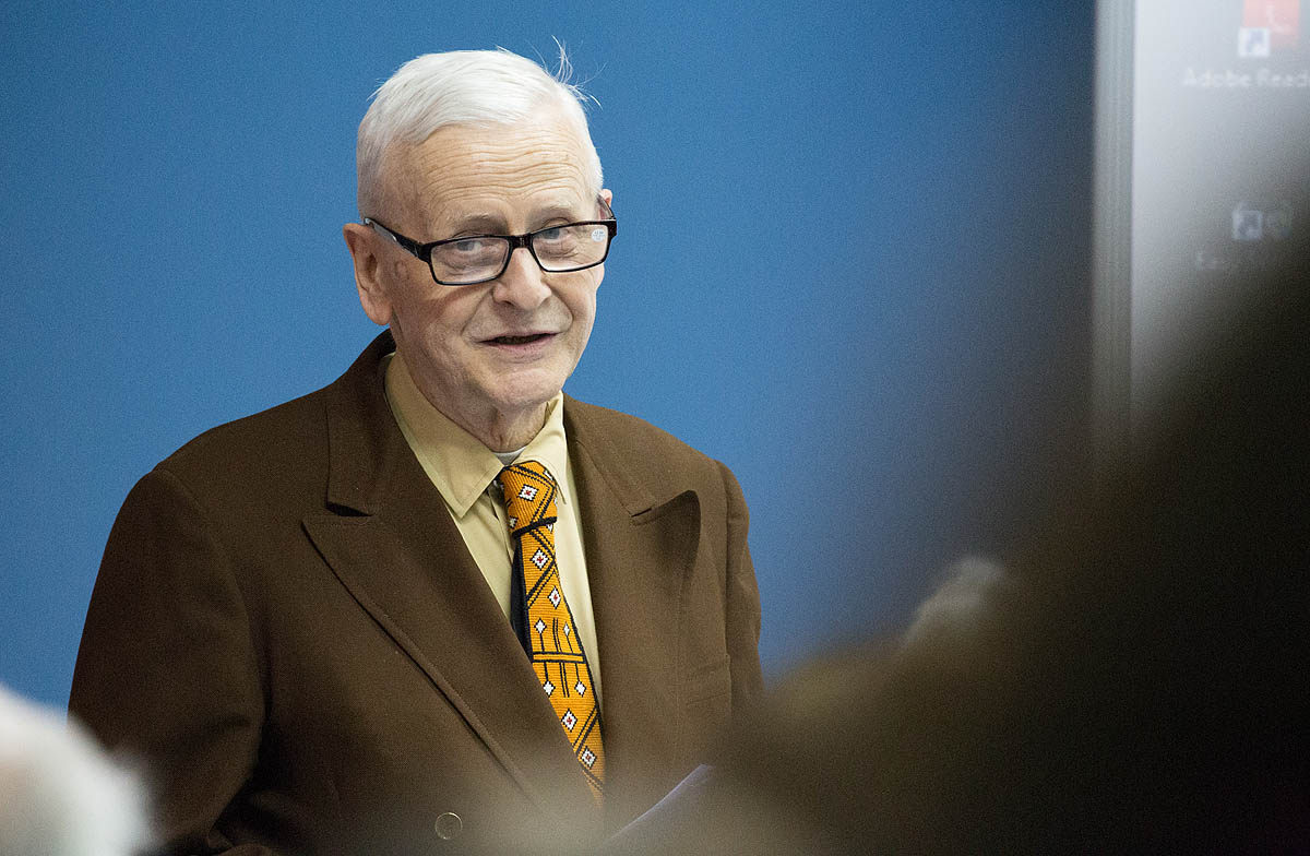 prof. L. Starkel