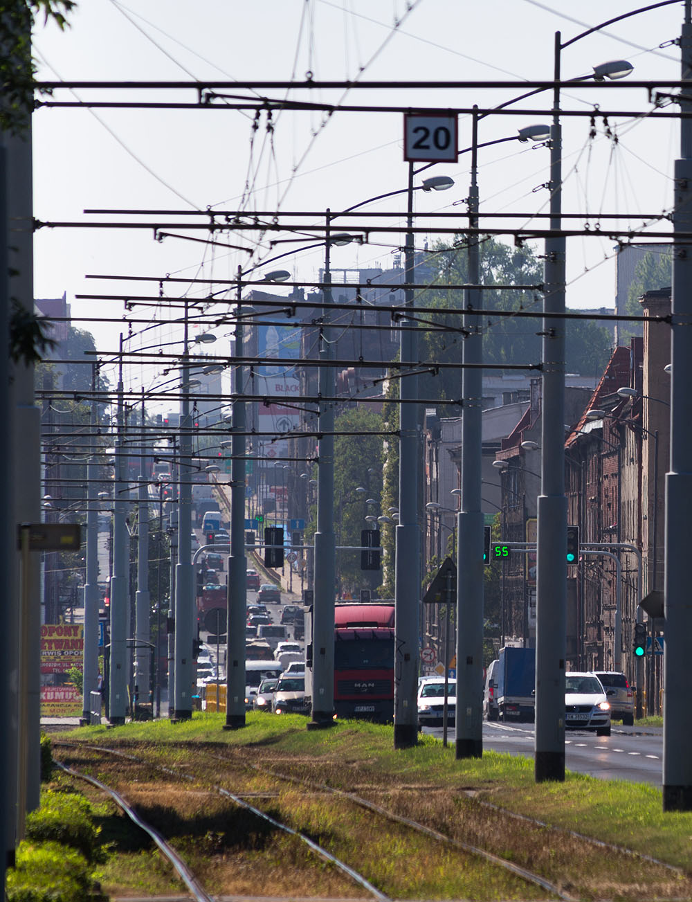 Chorz�w, Katowicka