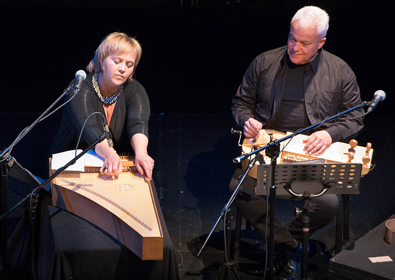 Judit Andrejszki, Robert Mandel