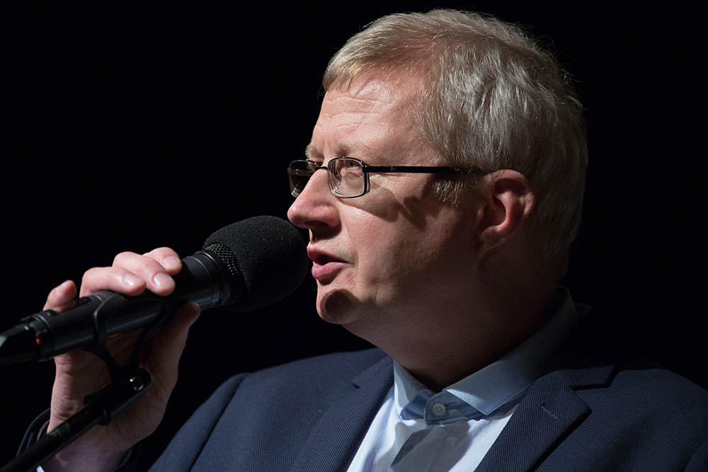 prof. Ireneusz Ziemi�ski