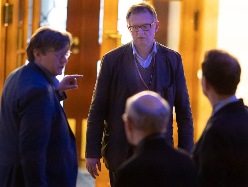 Aleksander Kardy�